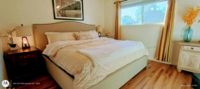 House with New Addition King Size Bed, close to Downtown, St Helena, Kenwood